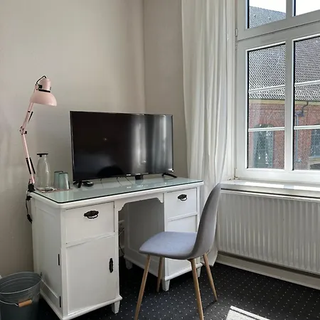 Altes Pastorat Nocleg ze śniadaniem 3*