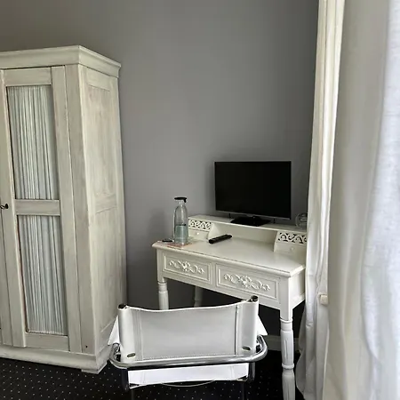 Bed & Breakfast Altes Pastorat *