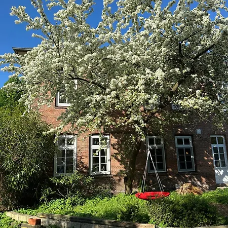 Altes Pastorat Bed & Breakfast 3*