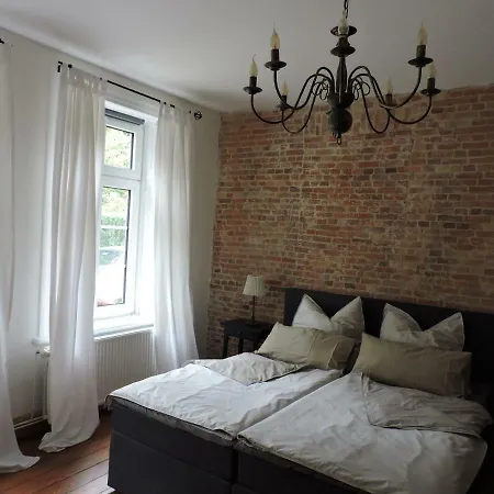 Altes Pastorat Bed & Breakfast *